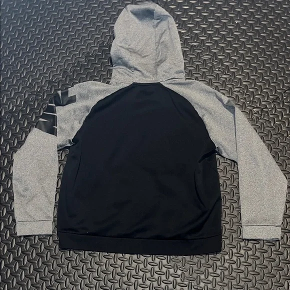 Nike Dri-FIT Hoodie Women’s Medium (Fits Small Men’s) - Picture 5 of 5